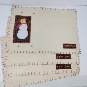 Wilton Court Christmas Heirlooms Set of 4 Christmas Snowman Theme felt placemats